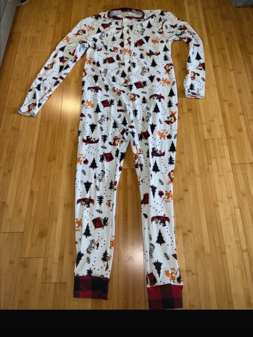 XL Outdoors Winter Woodland
Rustic One Piece Button Front Pajamas